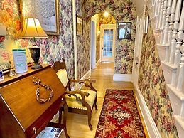 Charlotte's Rose Inn