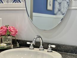 Charlotte's Rose Inn