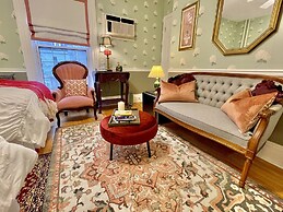 Charlotte's Rose Inn