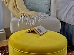 Charlotte's Rose Inn