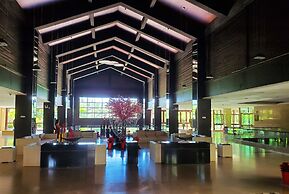 Amanda Seaview Resort Apartment