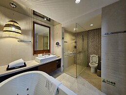 Amanda Seaview Resort Apartment