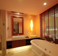 Amanda Seaview Resort Apartment