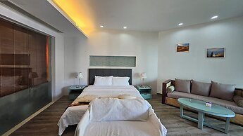 Amanda Seaview Resort Apartment