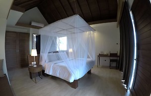 Naya Matahora Island Resort