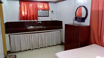 Peria Seafront Pensione