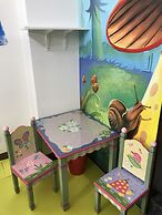J.S 23 Kids Homestay