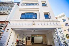 J.S 23 Kids Homestay
