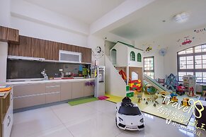 J.S 23 Kids Homestay