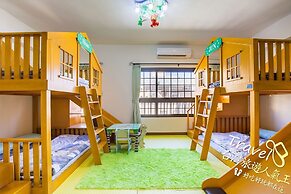 J.S 23 Kids Homestay