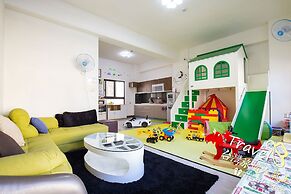 J.S 23 Kids Homestay