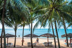 L'Azure Resort and Spa