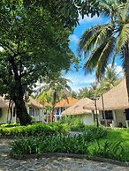 L'Azure Resort and Spa