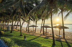 L'Azure Resort and Spa