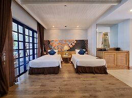 L'Azure Resort and Spa