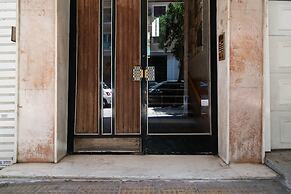 Central Charming Studio