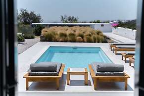 Philosophia Luxury Villa