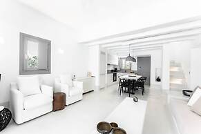 Philosophia Luxury Villa