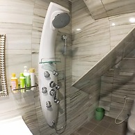 Yujing Warm Breezewarm x Sunny Sky Homestay