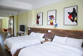 Yujing Warm Breezewarm x Sunny Sky Homestay