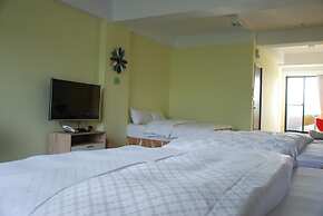 Yujing Warm Breezewarm x Sunny Sky Homestay