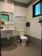 Yujing Warm Breezewarm x Sunny Sky Homestay