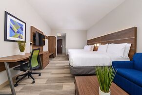 Holiday Inn Express & Suites Ruskin by IHG