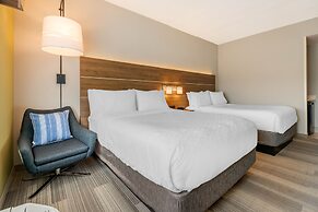 Holiday Inn Express & Suites Ruskin by IHG