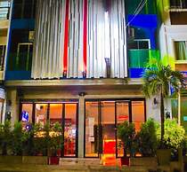 Small Shells Hotel Phuket