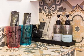 Small Shells Hotel Phuket