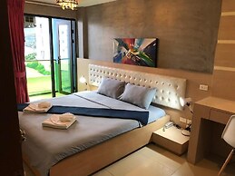 Small Shells Hotel Phuket