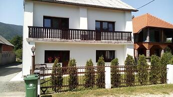 Plitvice Mountain Spring