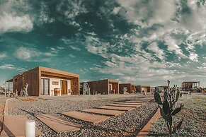 Tres Cruces Lodge