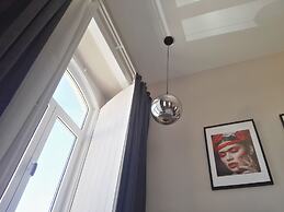 Temple Suites Guest House