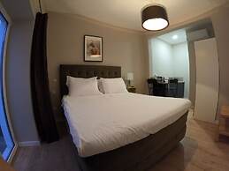 Temple Suites Guest House