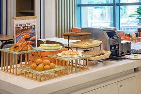 Holiday Inn Express Changzhou Xinbei by IHG