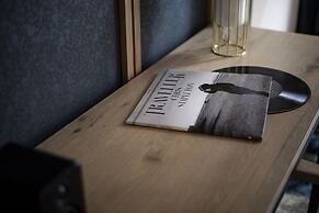 The Otis Hotel Austin, Autograph Collection