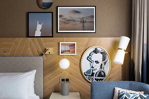 The Otis Hotel Austin, Autograph Collection