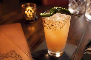 The Otis Hotel Austin, Autograph Collection