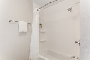 Holiday Inn Express & Suites Florence-Cincinnati Airport by IHG