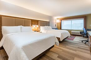 Holiday Inn Express & Suites Florence-Cincinnati Airport by IHG