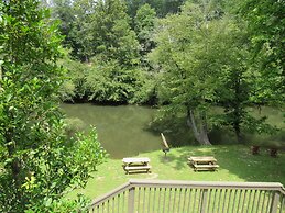 The Villas at Coosawattee River Resort