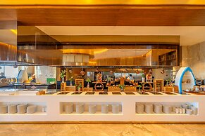 Wyndham Grand KN Paradise Cam Ranh