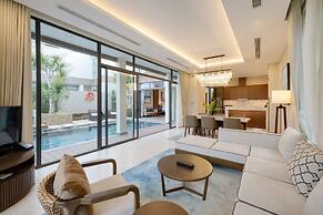 Wyndham Grand KN Paradise Cam Ranh