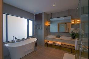 Wyndham Grand KN Paradise Cam Ranh