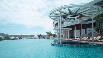 Wyndham Grand KN Paradise Cam Ranh