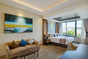Wyndham Grand KN Paradise Cam Ranh