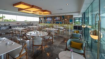 Holiday Inn Hotel & Suites Merida La Isla by IHG