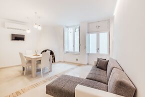 Secret Garden - Suites & Apartments