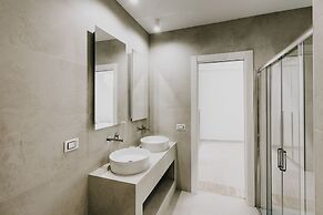 Secret Garden - Suites & Apartments